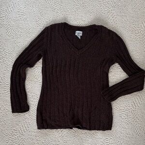 Chico’s Dark Brown ribbed V-Neck Sweater